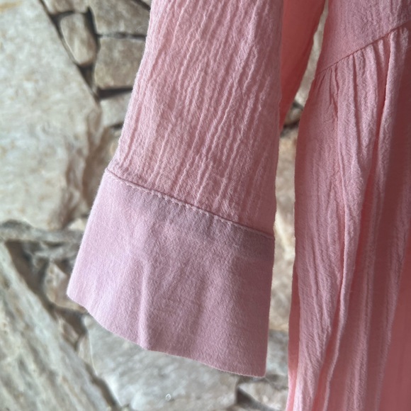 Lightweight Simple Pink Dress - Picture 2 of 4